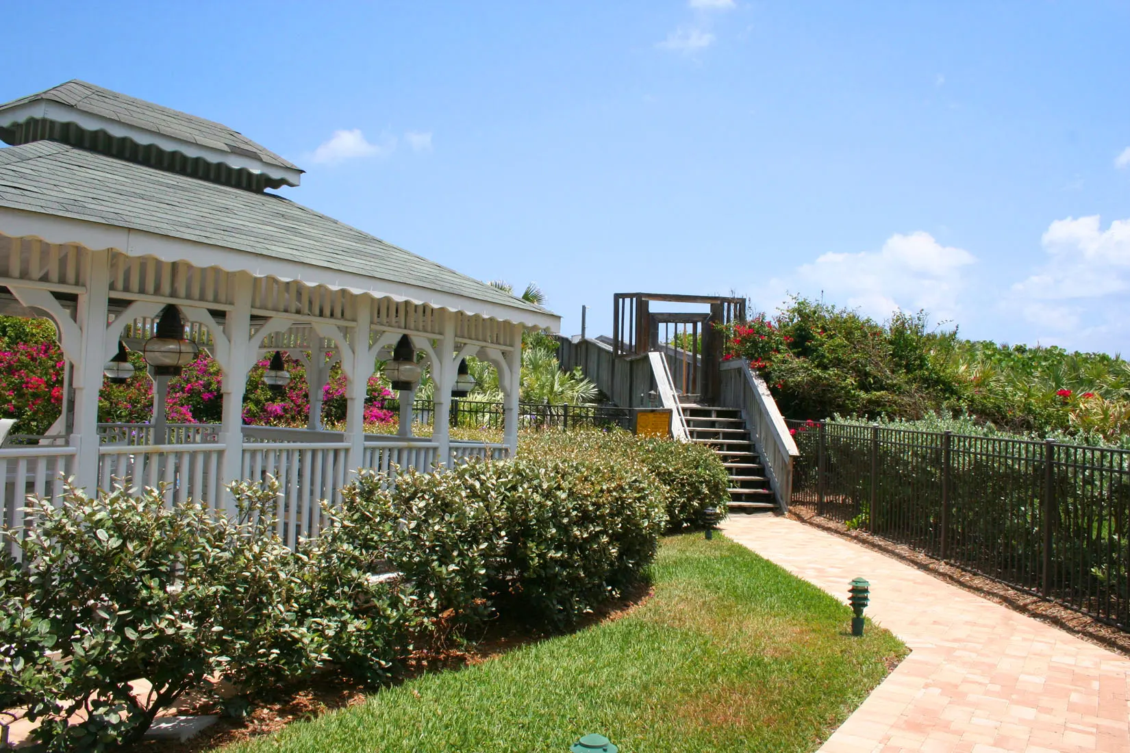 Ocean Terrace Beach access (1)