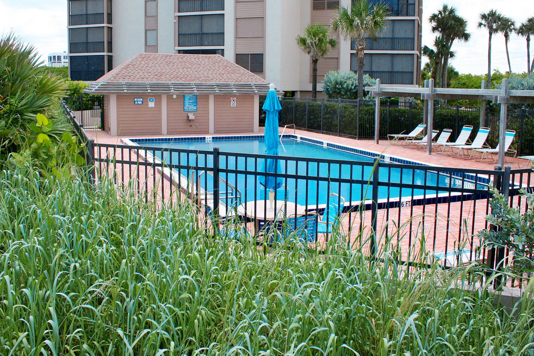 Sandpebble Oceanfront Pool